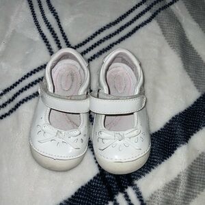 Stride Rite White Kids Dress Shoes